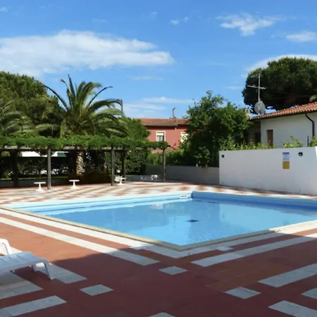 Monolocale Con Piscina * Marina di Campo